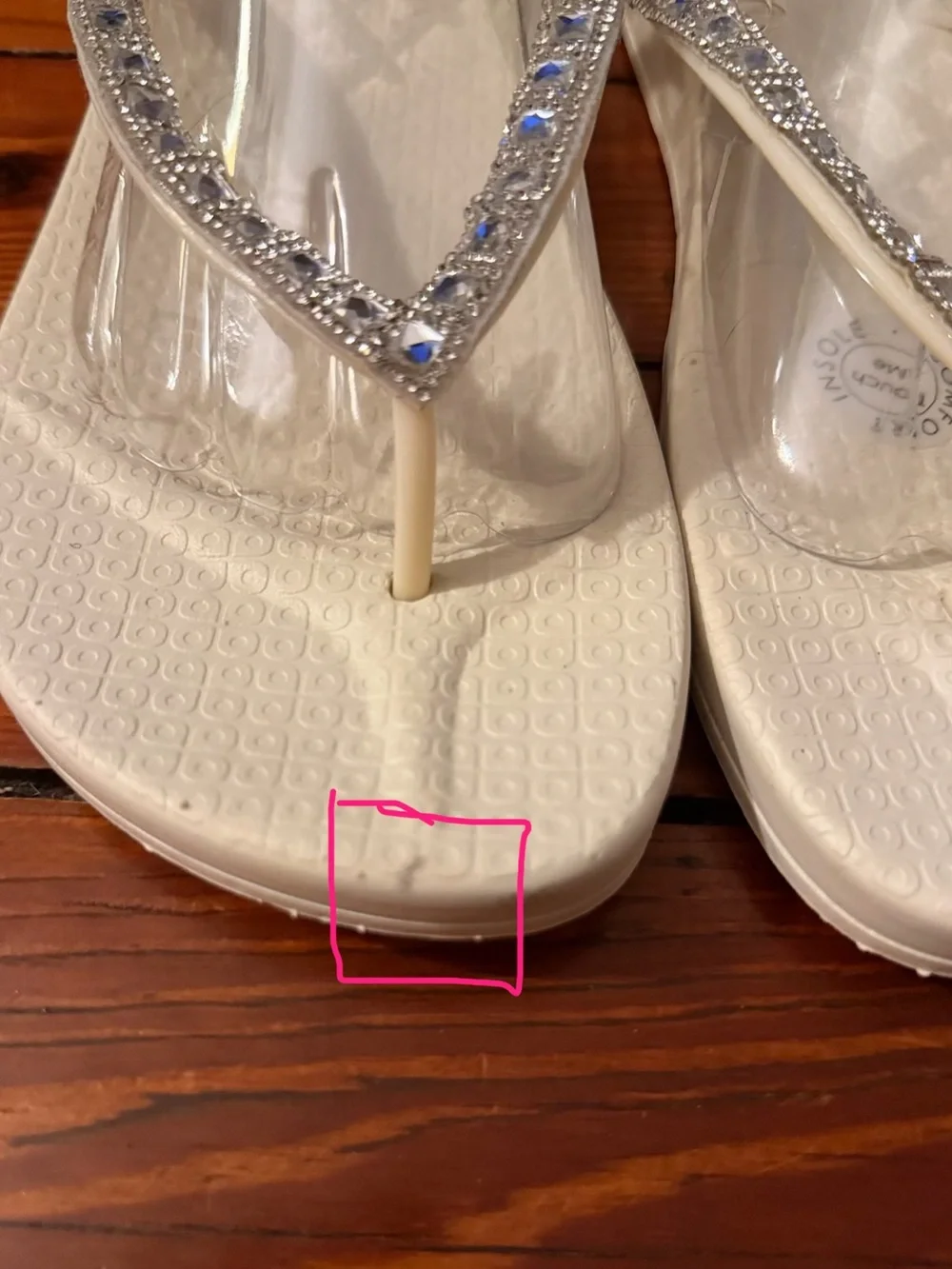 Capelli New York Ladies Flip Flops White with Rhinestones Size 11 New
